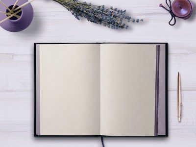 Livre ouvert Livre ouvert représentant la liberté d'expression du Soi